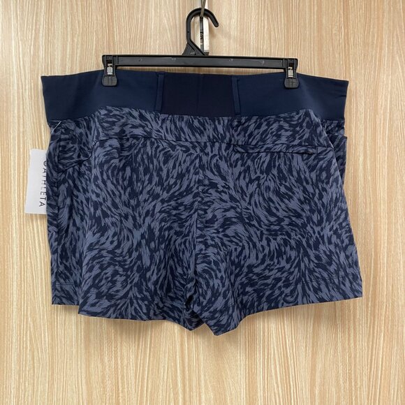 NWT Athleta Trekkie North Blue Print Shorts Size 22 - Picture 5 of 7